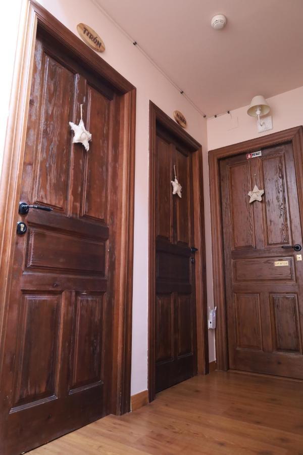 Naquela Castroviejo Guest House Екстериор снимка